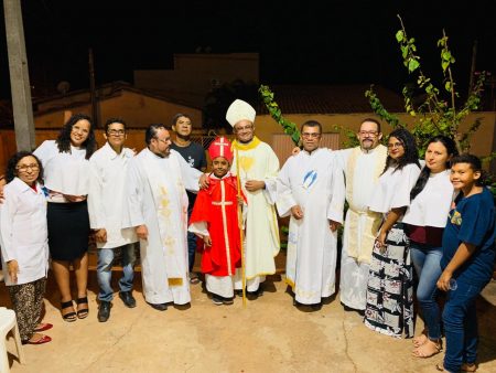 Durante visita Pastoral comunidade homenageou o Arcebispo de Palmas relatando sua trajetória